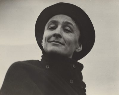  作： Alfred Stieglitz