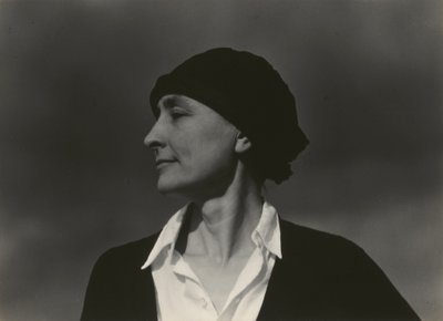  作： Alfred Stieglitz