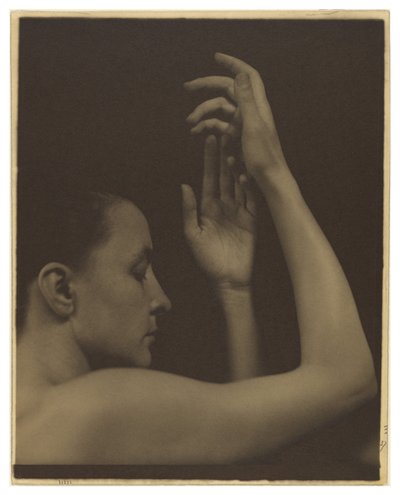  作： Alfred Stieglitz