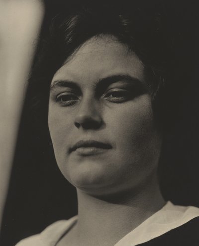  作： Alfred Stieglitz