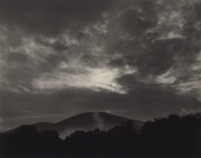  作： Alfred Stieglitz