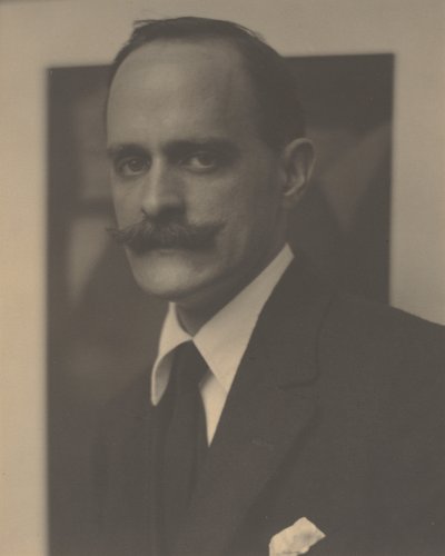  作： Alfred Stieglitz