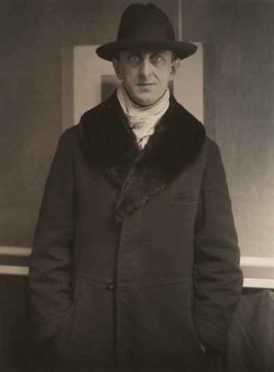 作： Alfred Stieglitz