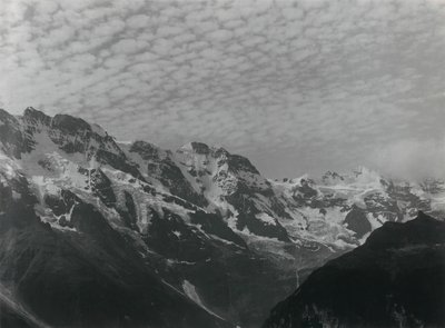 Mid Snow and Ice、1894 年、192039 年に印刷。 作： Alfred Stieglitz
