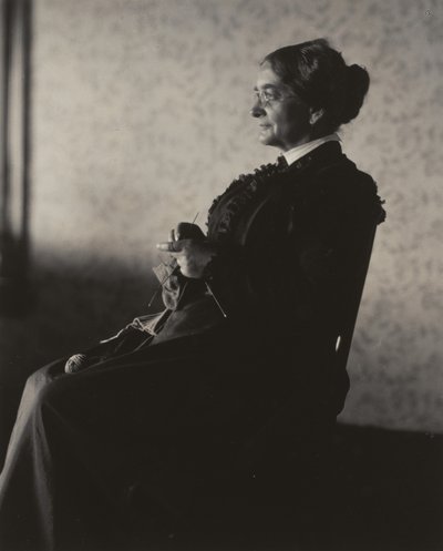 シュティッフェル夫人 作： Alfred Stieglitz