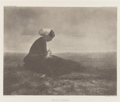 Netzflickerin (Mending Nets)、カトワイク 1894 作： Alfred Stieglitz