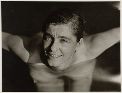 レベッカ・サルズベリー・ストランド 作： Alfred Stieglitz