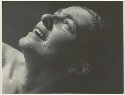 レベッカ・サルズベリー・ストランド 作： Alfred Stieglitz