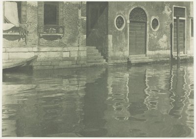 反射—ベニス 作： Alfred Stieglitz