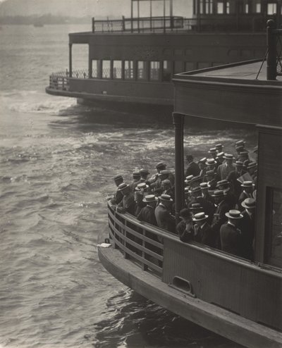  作： Alfred Stieglitz