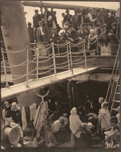 操舵 作： Alfred Stieglitz