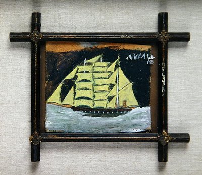宗教的なフレームの中の船」（油彩・鉛筆・紙） 作： Alfred Wallis