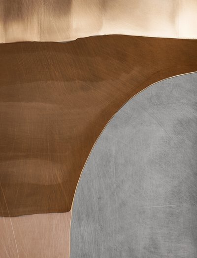 「メタリック・カーブ」の概要 作： 