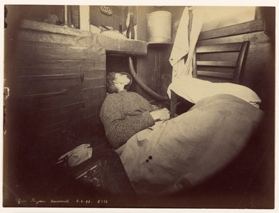 プーニェス事件...バートランドの女性の遺体が発見される 作： Alphonse Bertillon
