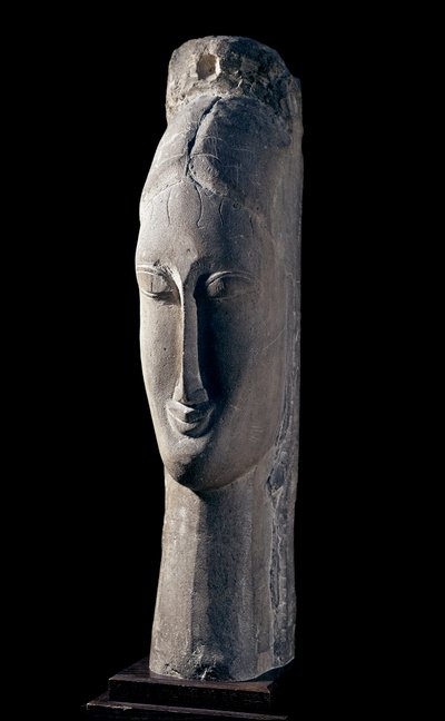 Testa di donna.女性の頭。アメデオ・モディリアーニ（1884-1920）の彫刻 作： Amedeo Modigliani