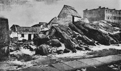 新聞に掲載された写真の初のハーフトーン複製、1880年3月4日、New York Daily Graphic（モノクロ写真 作： American Photographer (after)