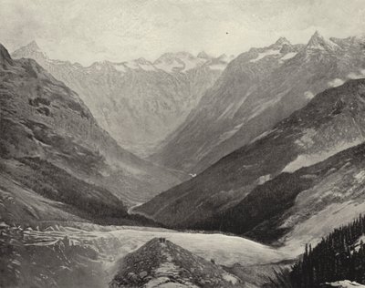 In the Heart of the Selkirks (モノクロ写真) 作： American Photographer (after)