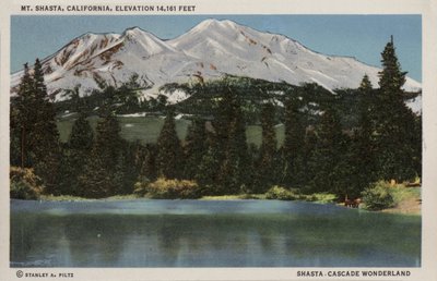 マウントシャスタ（カリフォルニア州）標高14,161フィート（写真 作： American Photographer (after)