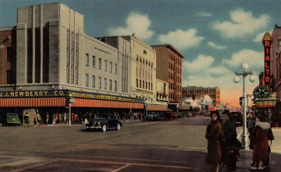 アリゾナ州フェニックスワシントンストリート、市庁舎から東へ（写真 作： American Photographer (after)