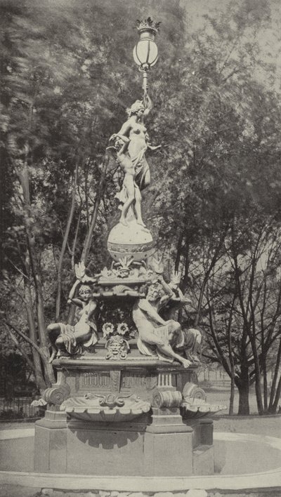 ドイツの噴水（モノクロ写真 作： American Photographer (after)