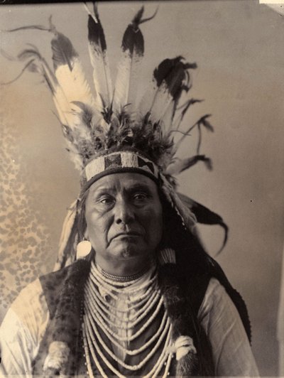 酋長ジョセフ ワシントン、ネズ パース、コロンビア特別区、1900 年 4 月 (b/w 写真) 作： American Photographer