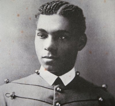 ウェストポイント陸軍士官学校を黒人として初めて卒業したヘンリー・オッシアン・フリッパー（1856-1940）（モノクロ写真 作： American Photographer