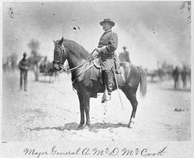 アレクサンダーマクダウェル少佐、マクック、1864年 作： American Photographer
