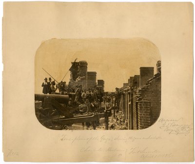 敗北した北軍の避難後の兵士、フォートサムターの戦い、1861 作： American Photographer