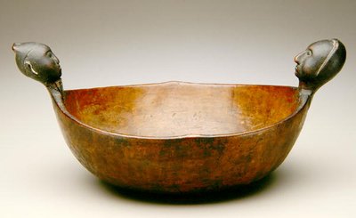 ボウル、1800年頃（木と真鍮） 作： American School