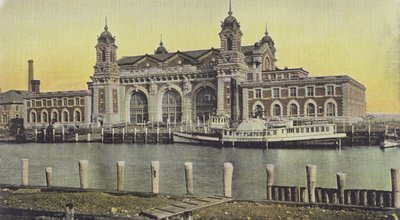 エリス島-移民デポ、ニューヨーク 作： American School