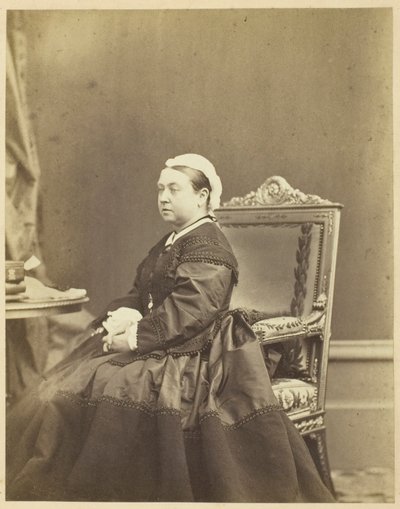 ヴィクトリア女王陛下 作： Andre Adolphe Eugene Disderi