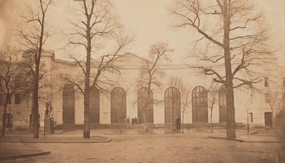 1855年の万博博覧会。1855年、パレデボザールの正面玄関。 作： Andre Adolphe Eugene Disderi
