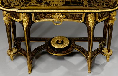 ルイ14世のピアテーブルのマッチしたペアの1つ、c.1710（オルモルに取り付けられ、ブール真鍮の象眼細工のべっ甲）（469015および469016も参照） 作： Andre Charles (attr. to) Boulle