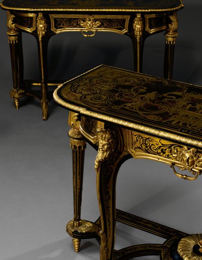 ルイ14世の桟橋テーブルのマッチしたペア、c.1710 作： Andre Charles Boulle