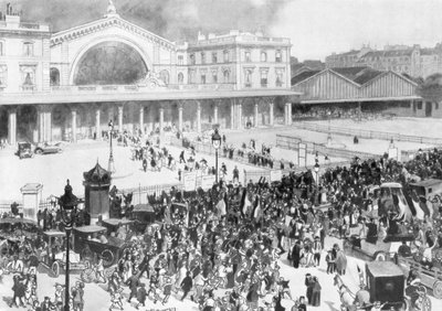 1914年パリ、フランス、動員の期間中のパリ東駅。 作： Andre Devambez