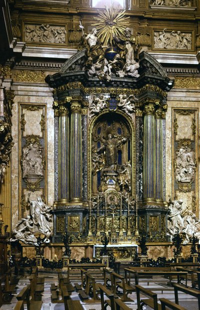 ローマのイエス教会にあるロヨラの聖イグナティウス像（祭壇）。 作： Andrea Pozzo