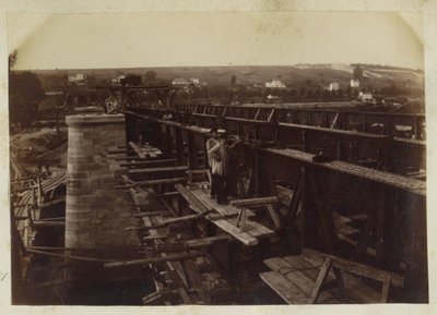 フランスで建設中の橋 作： Anonymous