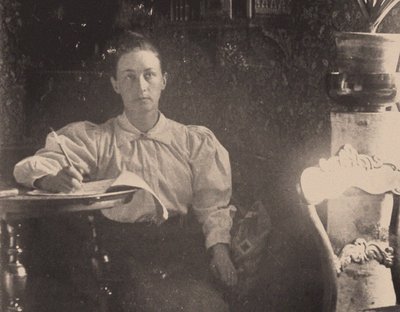 ヒルマ・アフ・クリント、1890年頃（写真） 作： Anonymous Anonymous