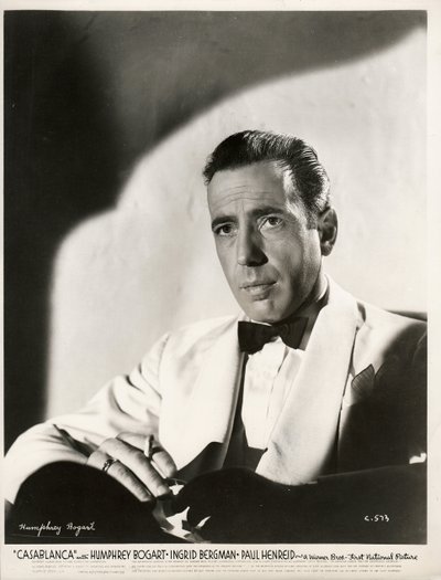 ハンフリー・ボガート（1899-1957）の映画『カサブランカ』（マイケル・カーチス監督）での活躍 par Anonymous 作： Anonymous Anonymous