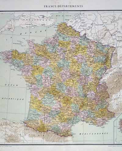 地図を見るフランスのデパートメント。1950年代のアトラス。 作： Anonymous Anonymous
