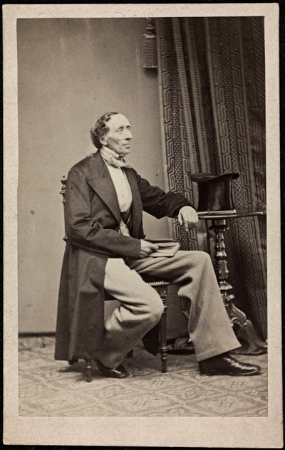 ハンス・クリスチャン・アンデルセン（1805-1875）の肖像、匿名 .写真、1865年頃個人蔵 作： Anonymous Anonymous