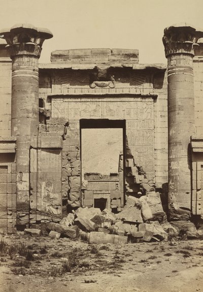 Medinet Habu: ローマ列柱 作： Antonio Beato