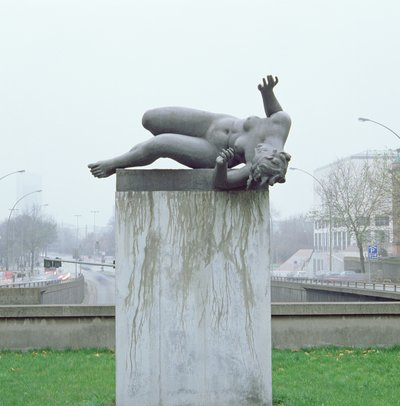 川（La riviere etendue）、1939-43（鉛）（408420も参照） 作： Aristide Maillol