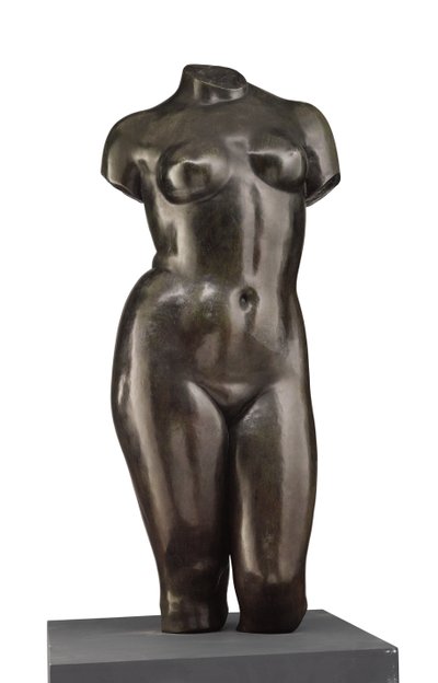 ヴィーナスのトルソー（正面図 作： Aristide Maillol
