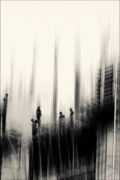  作： 
