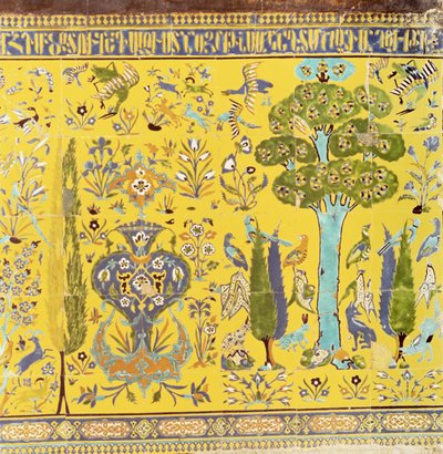 内壁のタイルの下の部分からの詳細、1613年に完成した教会（セラミック） 作： Armenian School