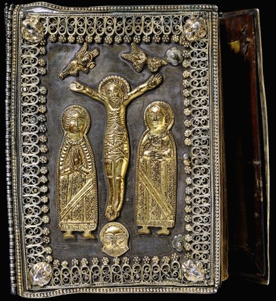 キリストの磔刑を描いた銀の金箔の装丁、神の聖母と聖母が両側にいる 作： Armenian School