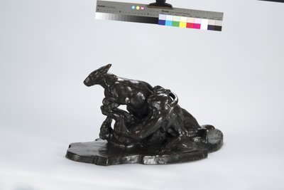 カンガルーと犬 作： Arthur Putnam