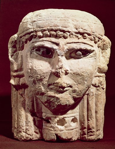ヨルダンのアンマン出身の女神イシュタルの頭 作： Assyrian