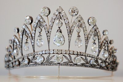 皇后ジョゼフィーヌ・ティアラ、c。 1890年 作： August Holmström